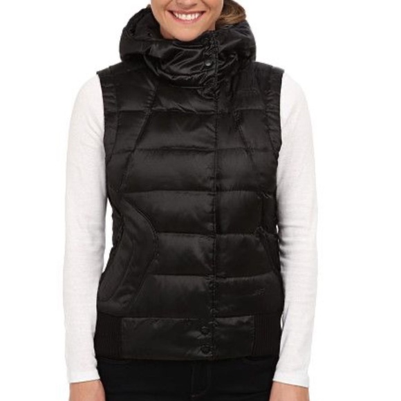 The North Face Jackets & Blazers - THE NORTH FACE Women’s Black Hooded Puffer Vest